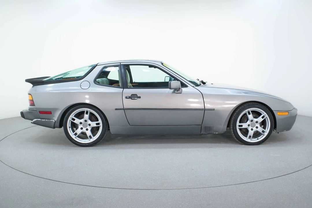 1989 Porsche 944 Turbo - Image 12 of 21