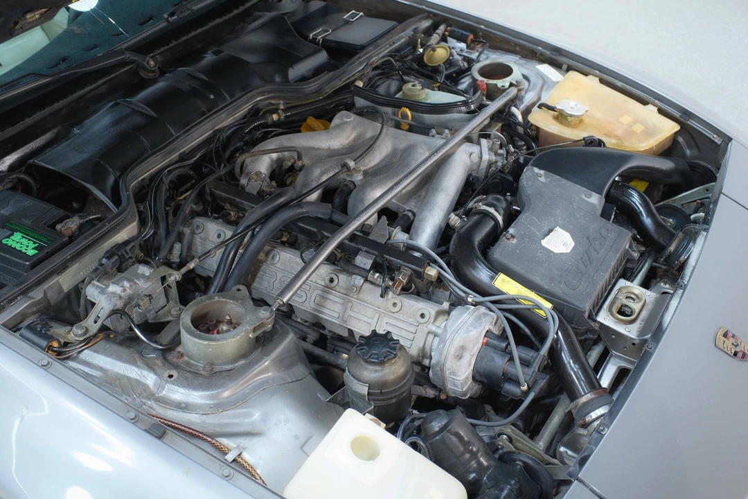 1989 Porsche 944 Turbo - Image 15 of 21