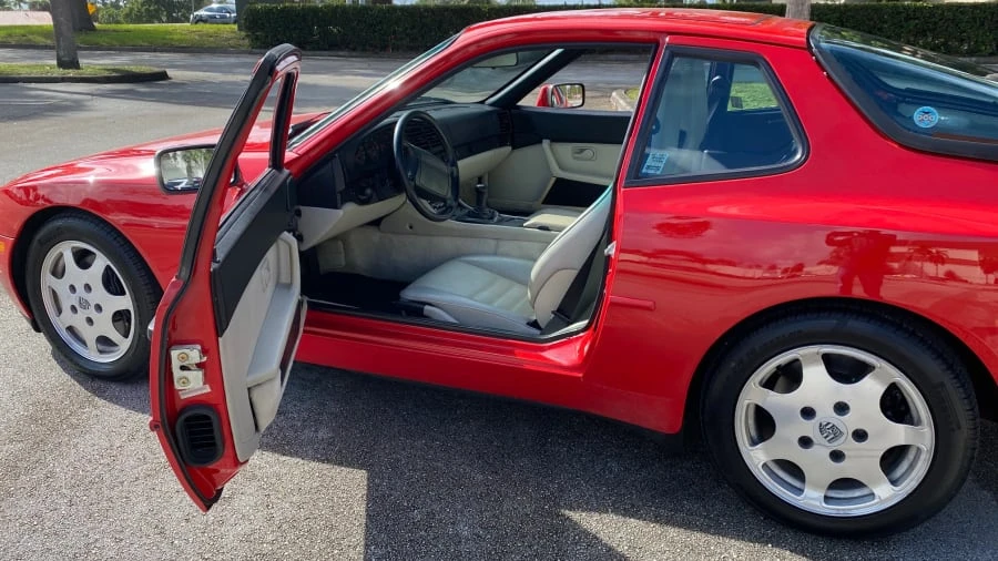 1989 Porsche 944 Turbo - Image 3 of 8
