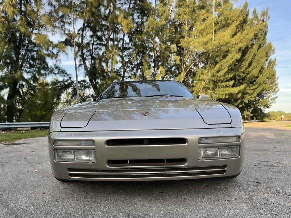 1989 Porsche 944 Turbo - Image 25 of 31