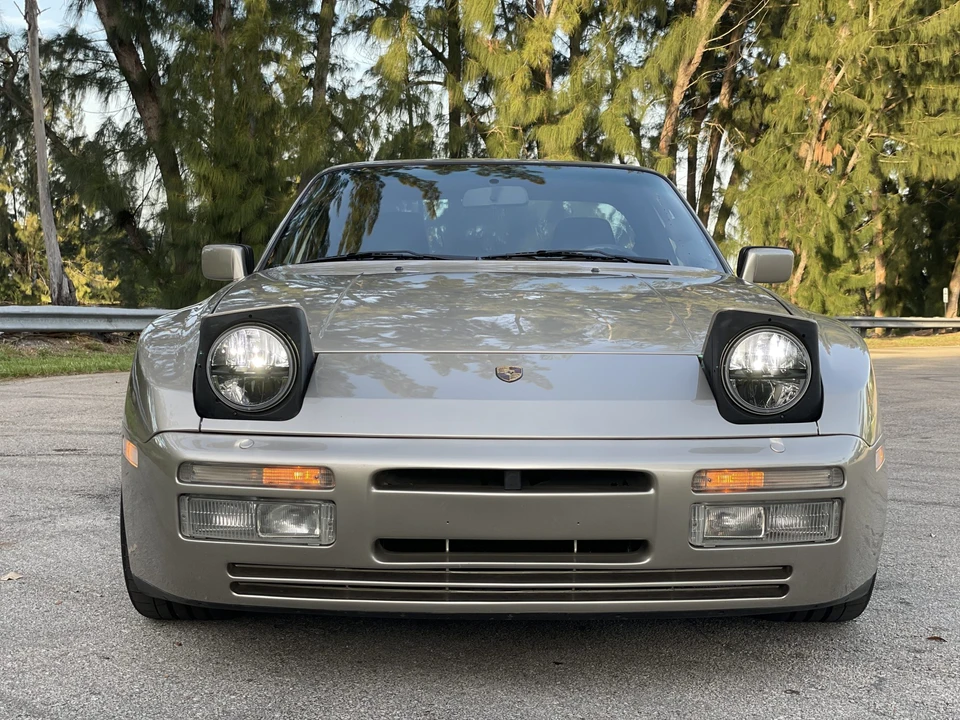 1989 Porsche 944 Turbo - Image 5 of 31