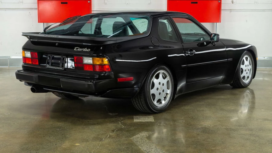 1989 Porsche 944 Turbo - Image 2 of 15