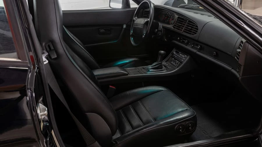 1989 Porsche 944 Turbo - Image 11 of 15