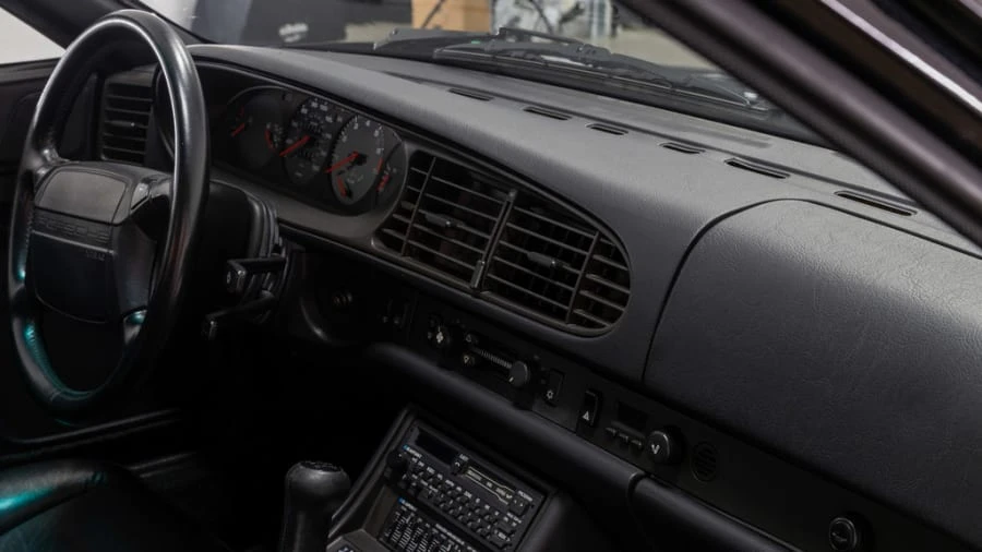 1989 Porsche 944 Turbo - Image 11 of 15