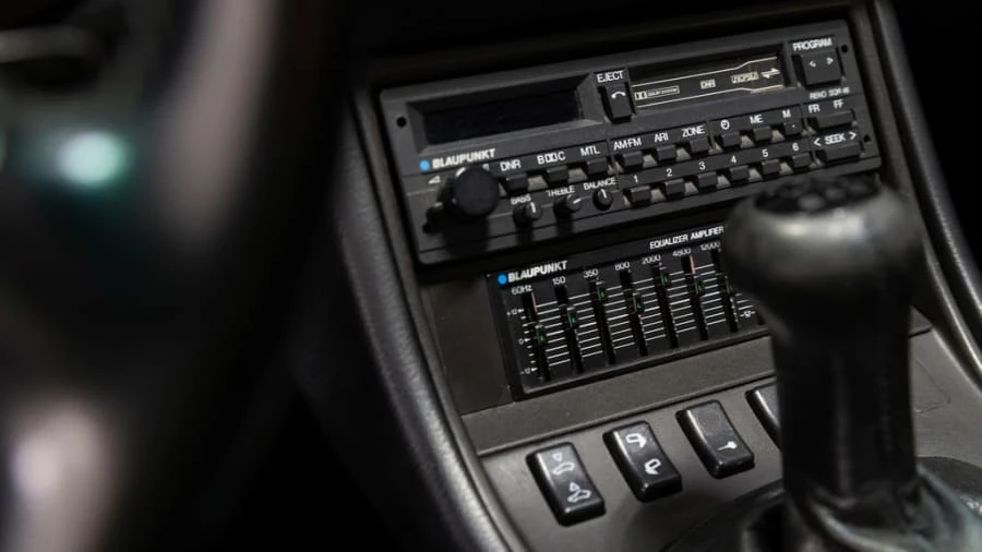 1989 Porsche 944 Turbo - Image 14 of 15