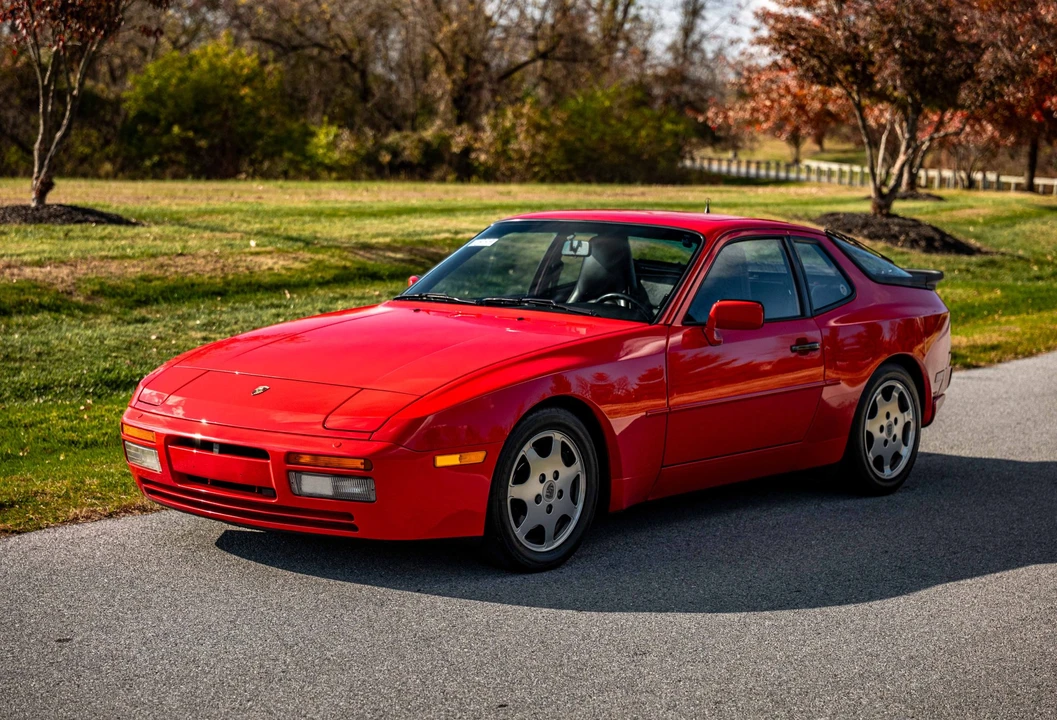 1989 Porsche 944 Turbo - Image 18 of 31