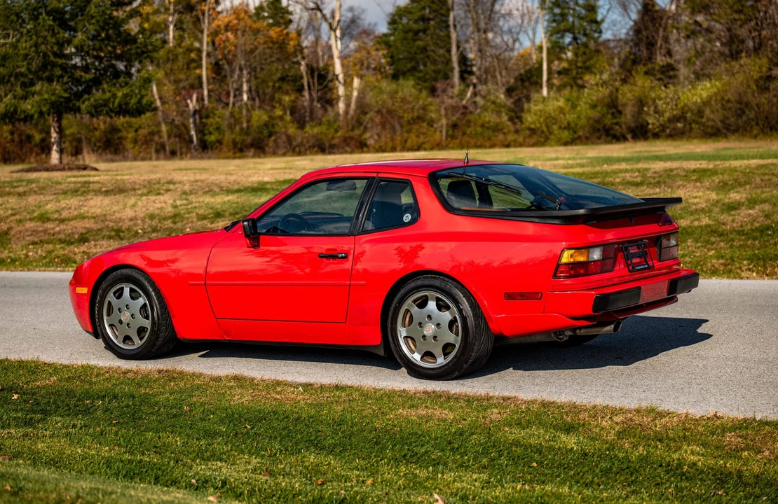 1989 Porsche 944 Turbo - Image 25 of 31