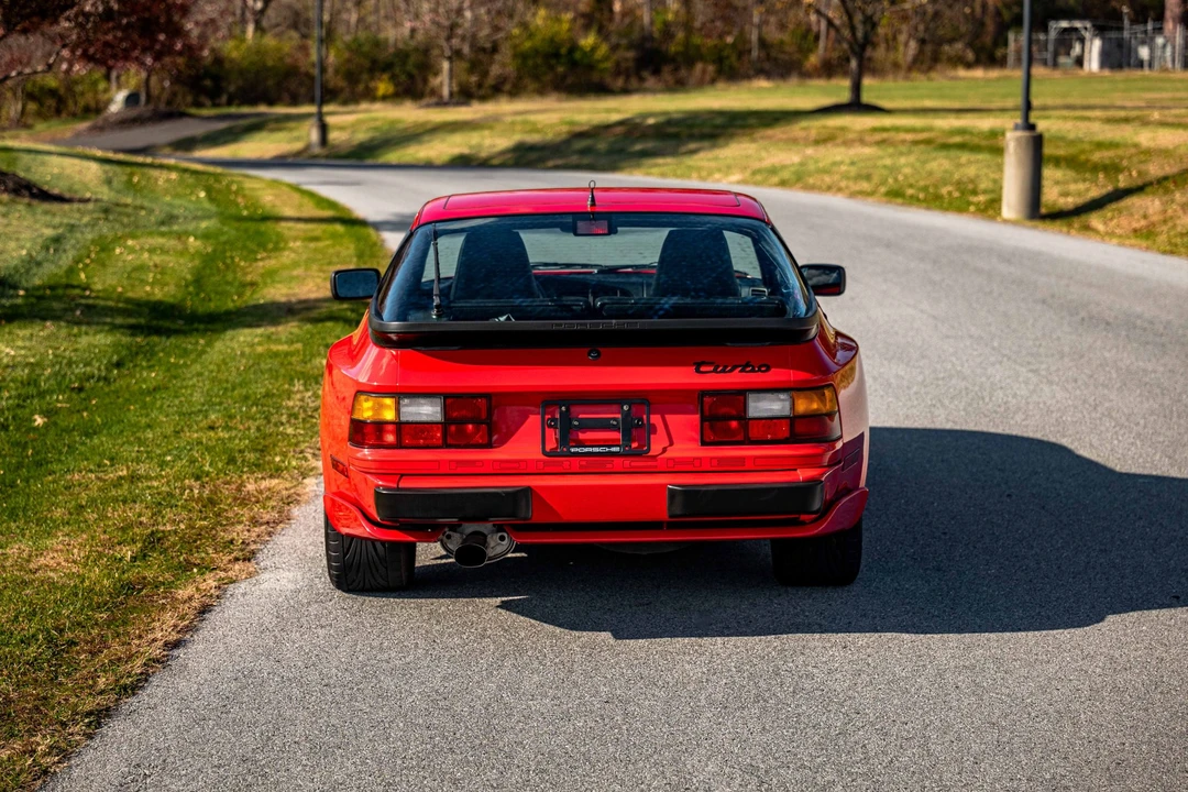 1989 Porsche 944 Turbo - Image 28 of 31