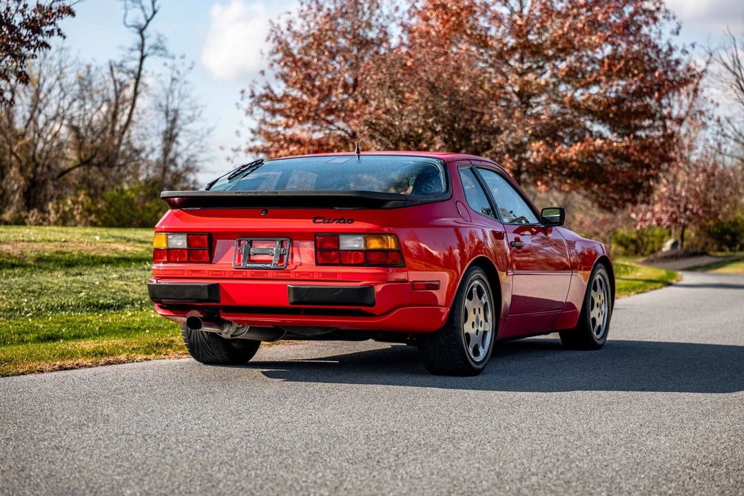 1989 Porsche 944 Turbo - Image 30 of 31