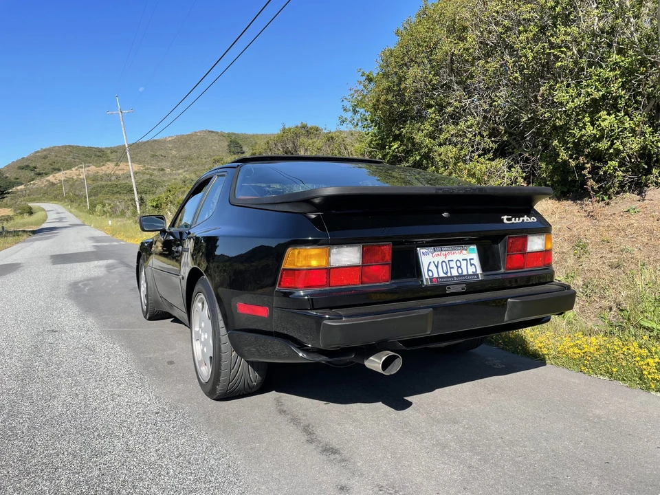 1989 Porsche 944 Turbo - Image 15 of 31