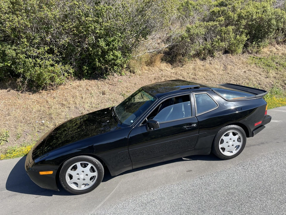 1989 Porsche 944 Turbo - Image 5 of 31