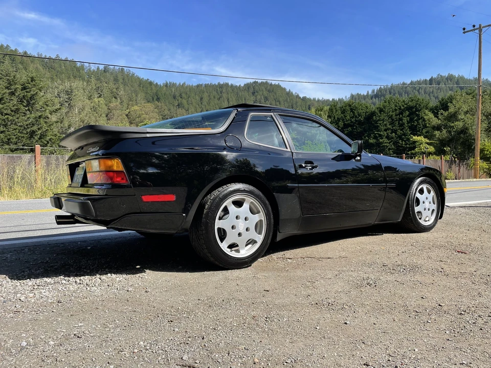 1989 Porsche 944 Turbo - Image 23 of 31