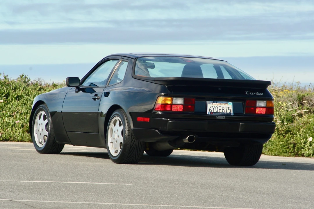 1989 Porsche 944 Turbo - Image 14 of 31