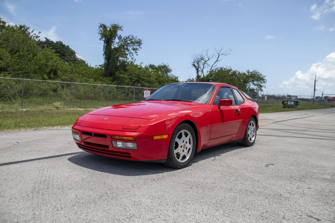 1989 Porsche 944 Turbo - Image 19 of 31