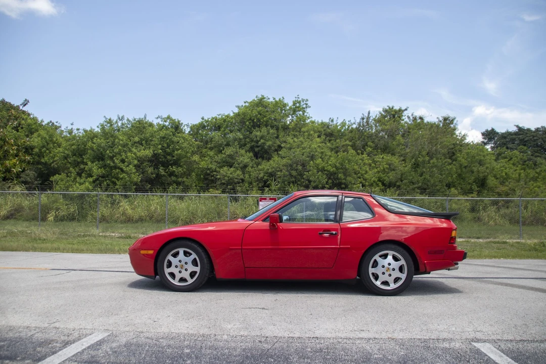 1989 Porsche 944 Turbo - Image 20 of 31
