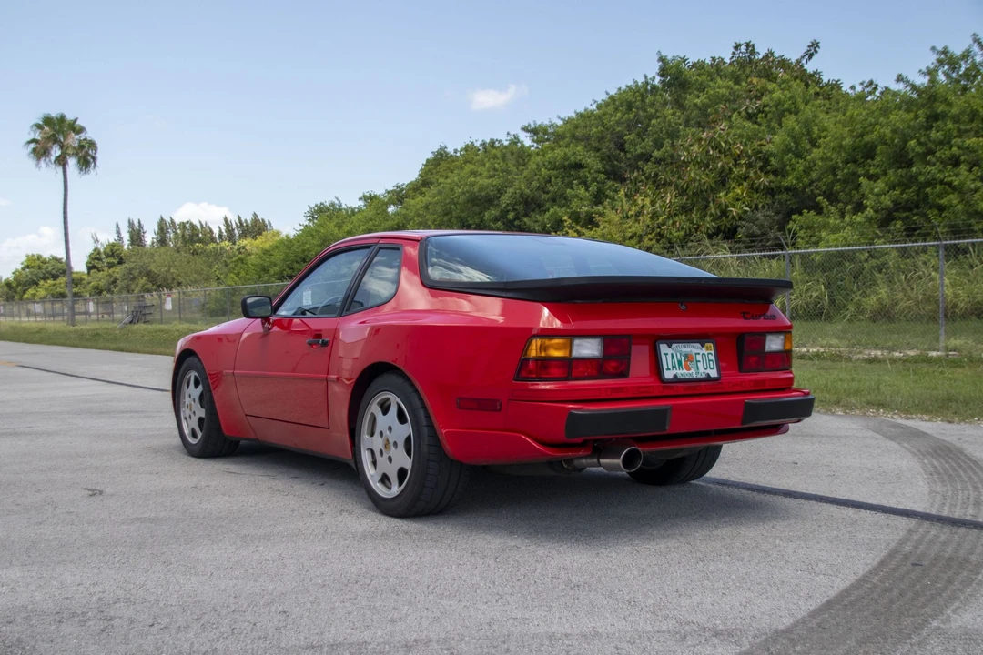 1989 Porsche 944 Turbo - Image 21 of 31