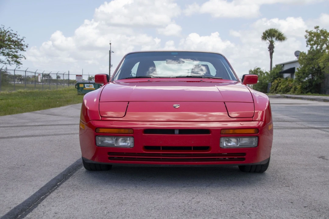 1989 Porsche 944 Turbo - Image 27 of 31