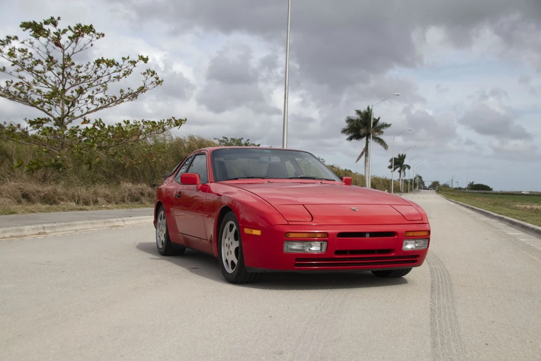1989 Porsche 944 Turbo - Image 19 of 31