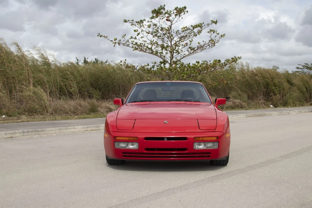 1989 Porsche 944 Turbo - Image 18 of 31