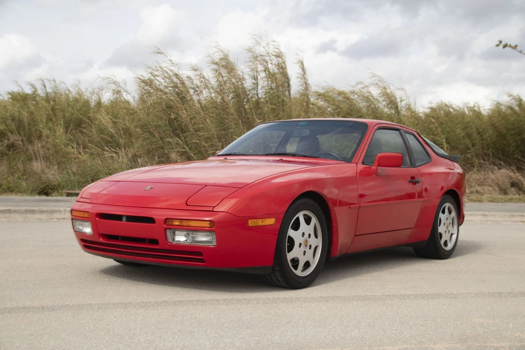 1989 Porsche 944 Turbo - Image 17 of 31
