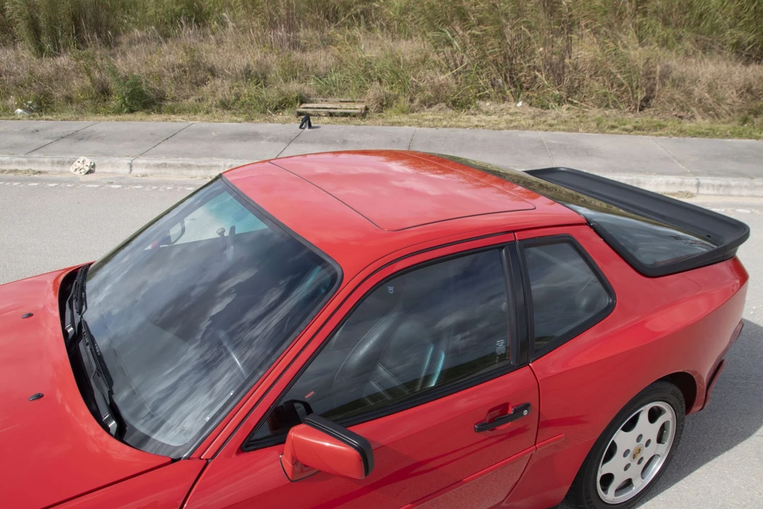 1989 Porsche 944 Turbo - Image 30 of 31