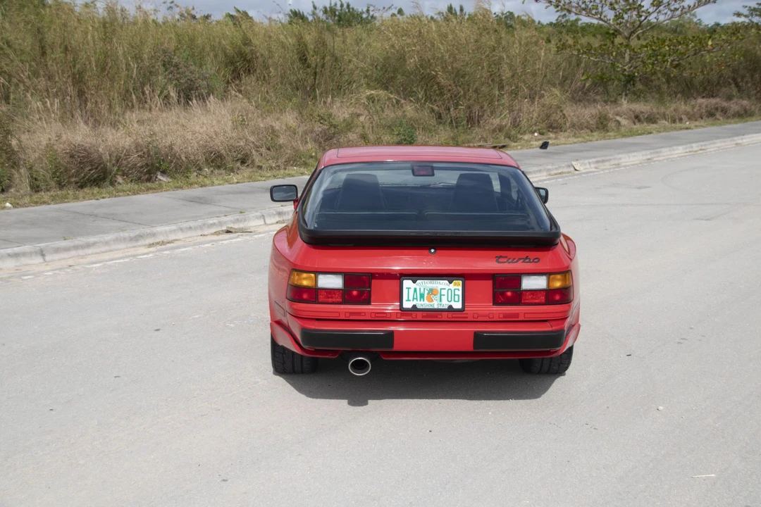 1989 Porsche 944 Turbo - Image 7 of 31
