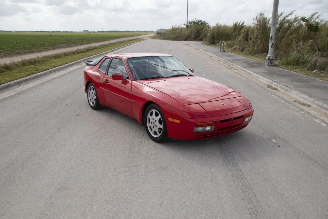 1989 Porsche 944 Turbo - Image 4 of 31