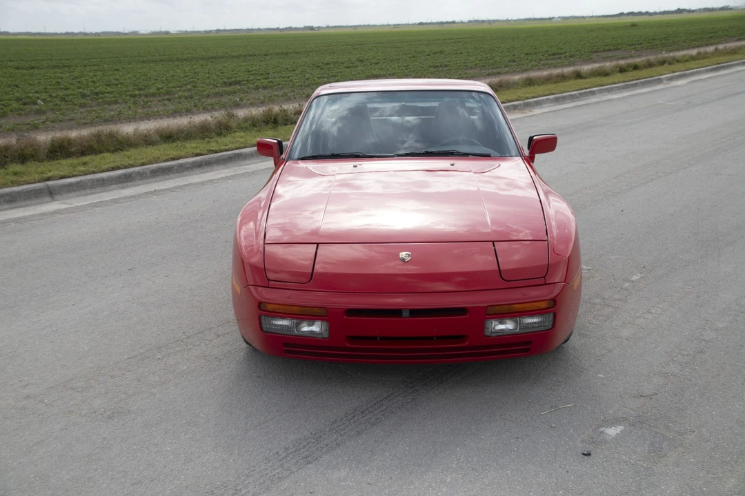 1989 Porsche 944 Turbo - Image 3 of 31
