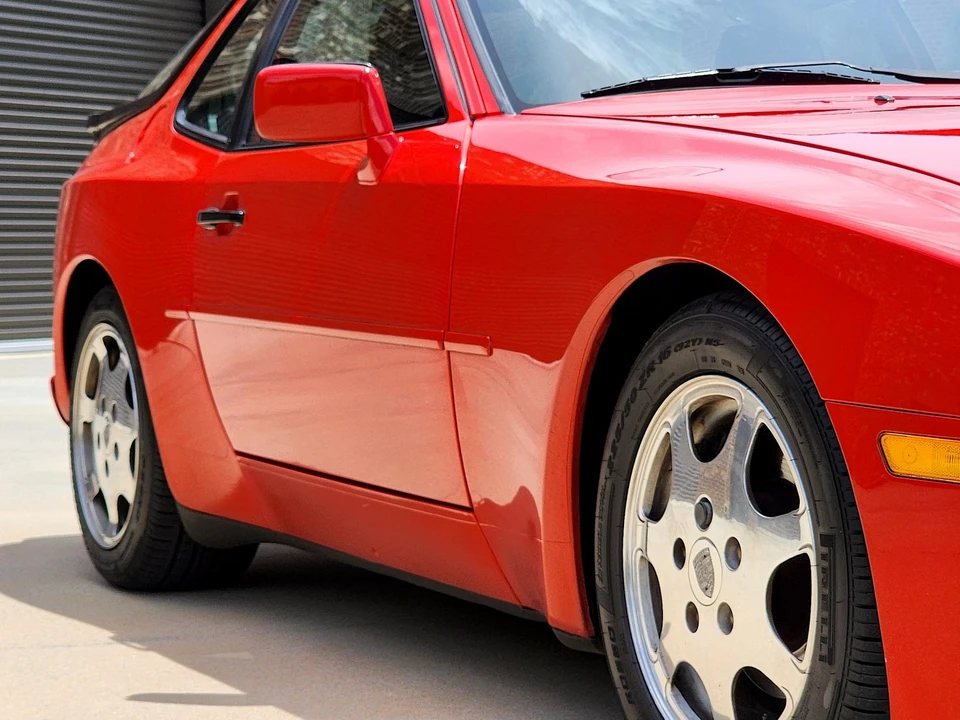 1989 Porsche 944 Turbo - Image 24 of 31
