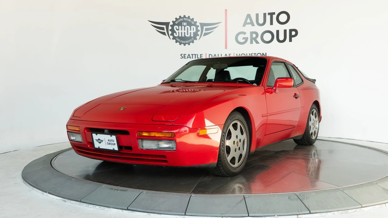 1989 Porsche 944 Turbo - Image 2 of 31