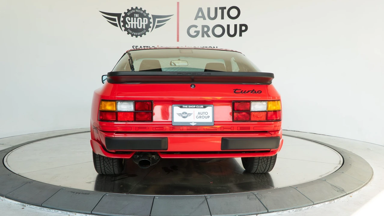1989 Porsche 944 Turbo - Image 11 of 31