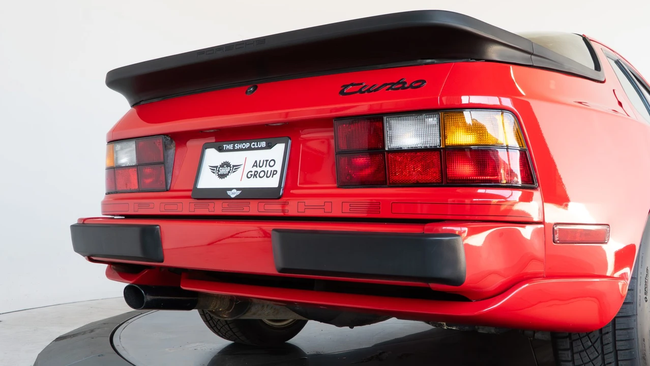 1989 Porsche 944 Turbo - Image 27 of 31
