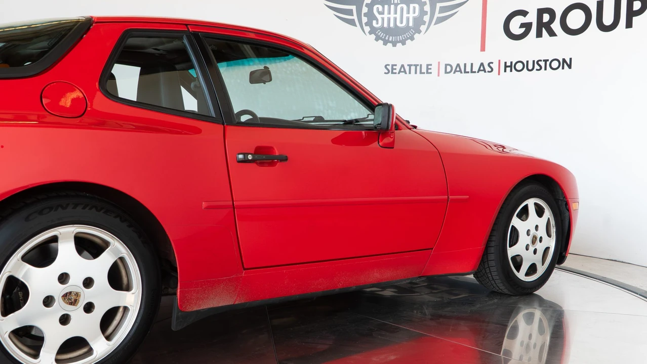 1989 Porsche 944 Turbo - Image 30 of 31