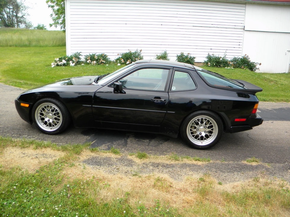 1989 Porsche 944 Turbo - Image 20 of 31