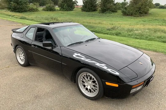 1989 Porsche 944 Turbo