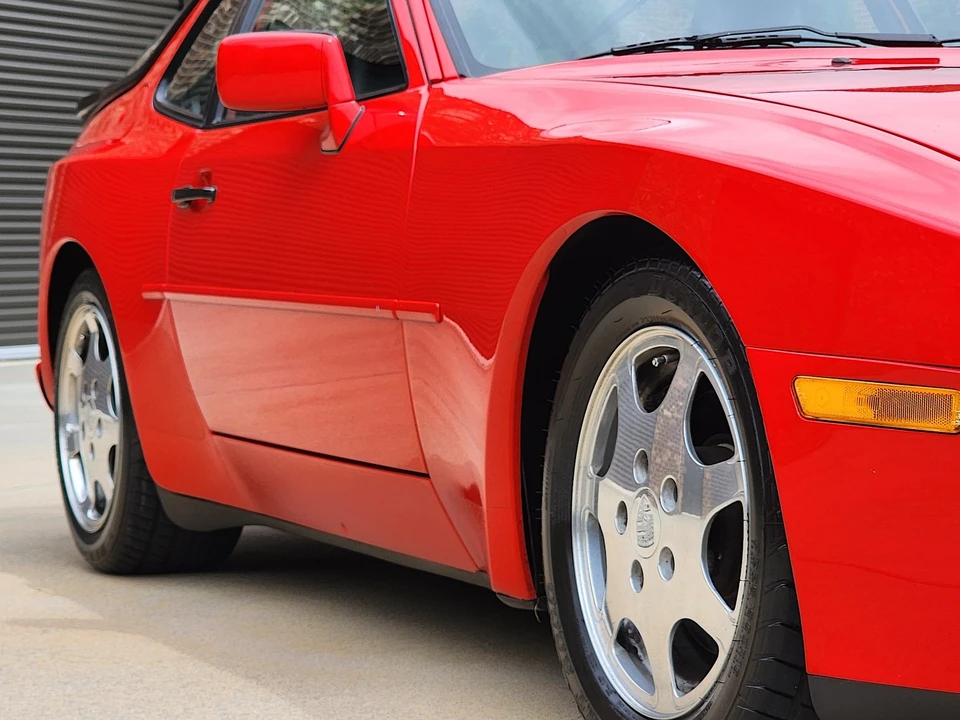 1989 Porsche 944 Turbo - Image 26 of 31