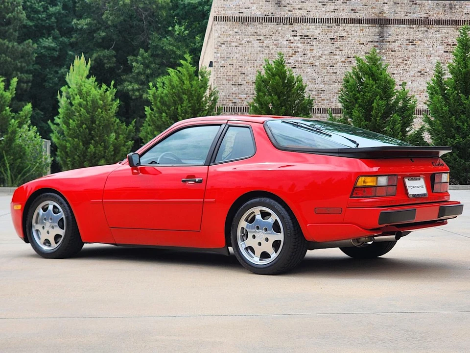 1989 Porsche 944 - Image 13 of 31