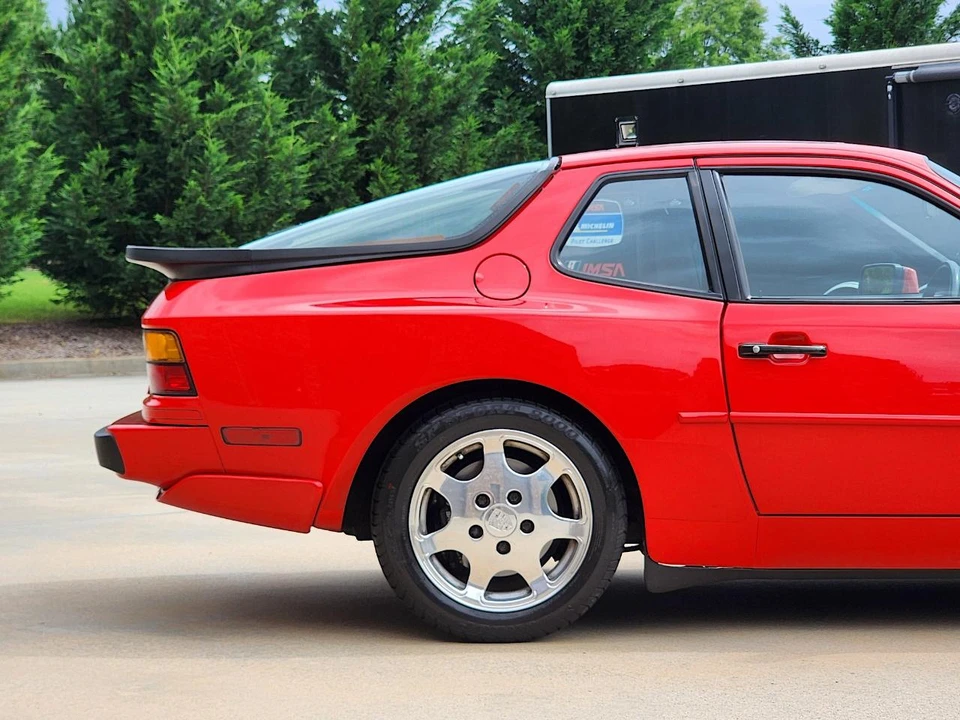 1989 Porsche 944 - Image 19 of 31