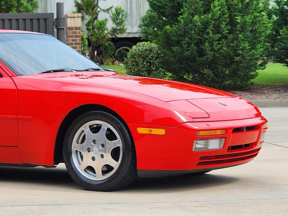 1989 Porsche 944 - Image 22 of 31