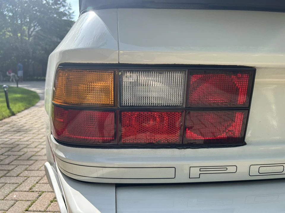 1989 Porsche 944 Turbo - Image 24 of 31