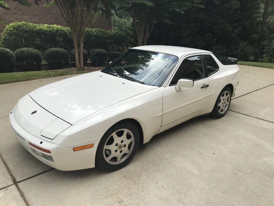 1989 Porsche 944 Turbo - Image 3 of 31