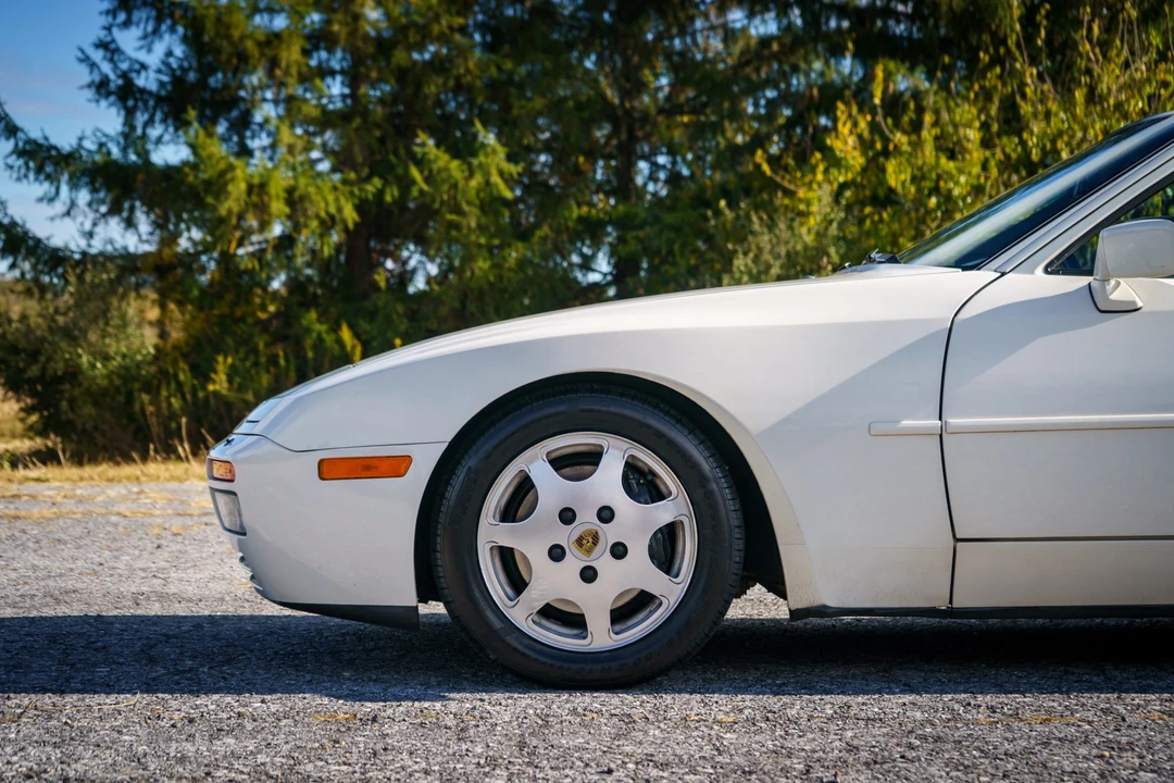 1989 Porsche 944 Turbo - Image 18 of 31