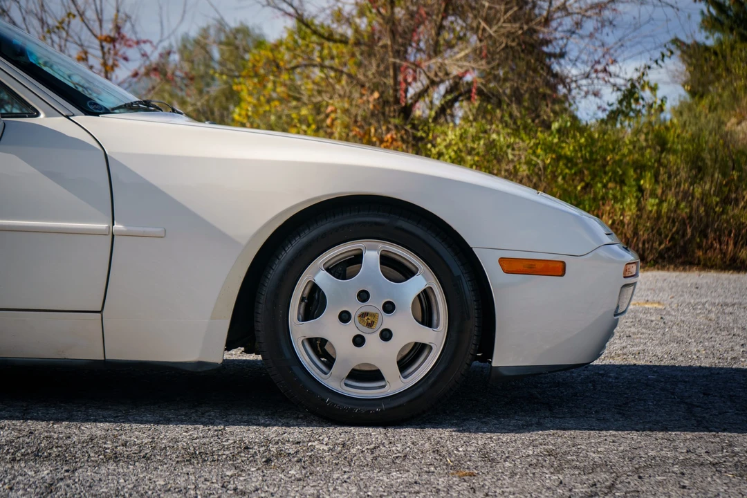 1989 Porsche 944 Turbo - Image 20 of 31