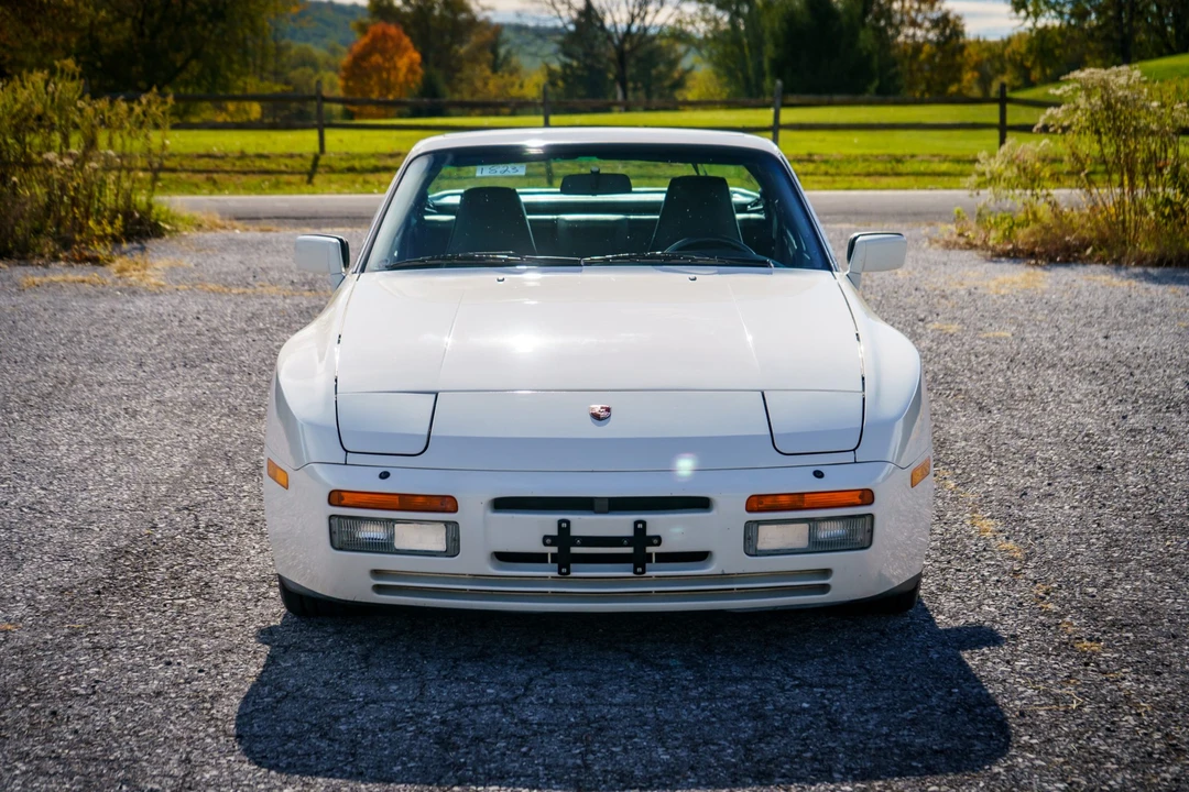 1989 Porsche 944 Turbo - Image 3 of 31