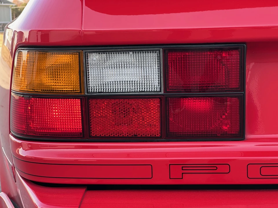 1989 Porsche 944 Turbo - Image 30 of 31