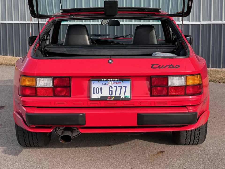 1989 Porsche 944 Turbo - Image 8 of 31