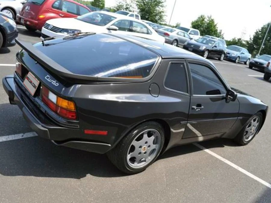 1989 Porsche 944 Turbo - Image 2 of 8