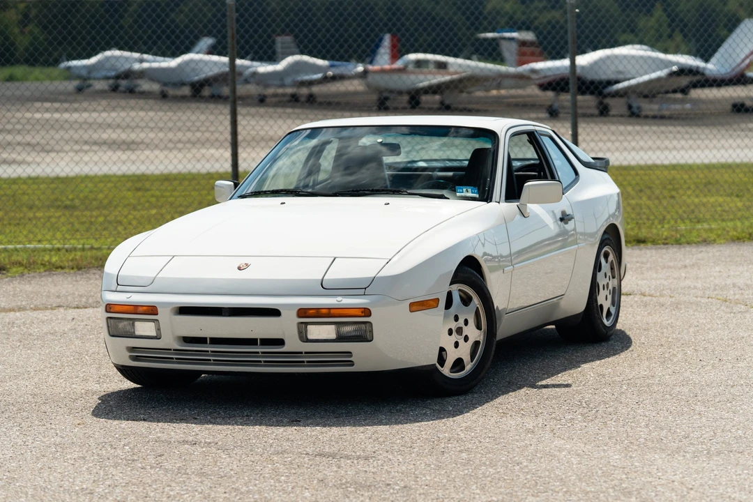 1989 Porsche 944 Turbo - Image 19 of 31