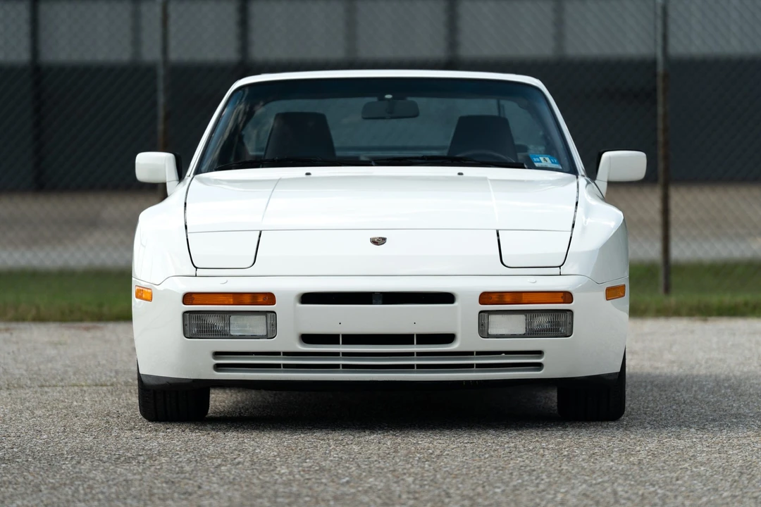 1989 Porsche 944 Turbo - Image 23 of 31