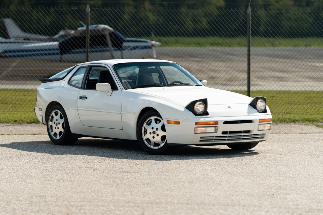 1989 Porsche 944 Turbo - Image 26 of 31